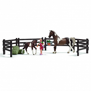 Игровой набор кормление лошадей c фигурами и аксессуарами (Schleich, 21049k)